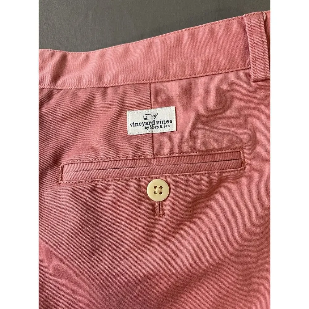 Vineyard Vines Club Shorts Pink Salmon Size 35 Chino Flat Front Excellent